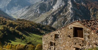 A shot of the European Mountains in the Camino.